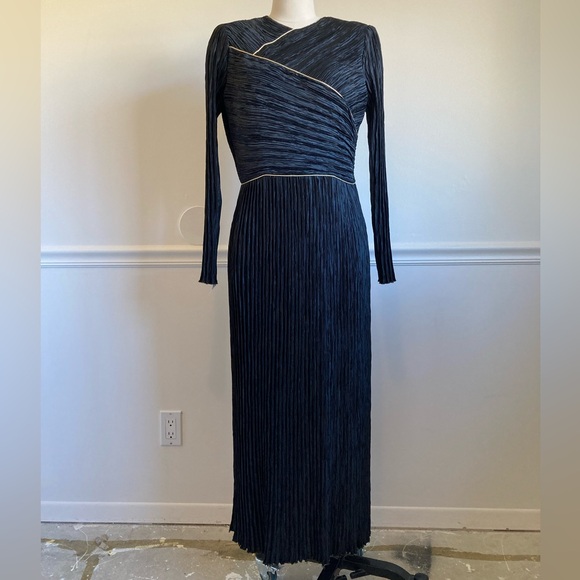Vintage Mary McFadden Couture Evening Gown - Picture 11 of 15